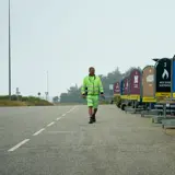 Genbrugsvejleder på genbrugscenter i Thy